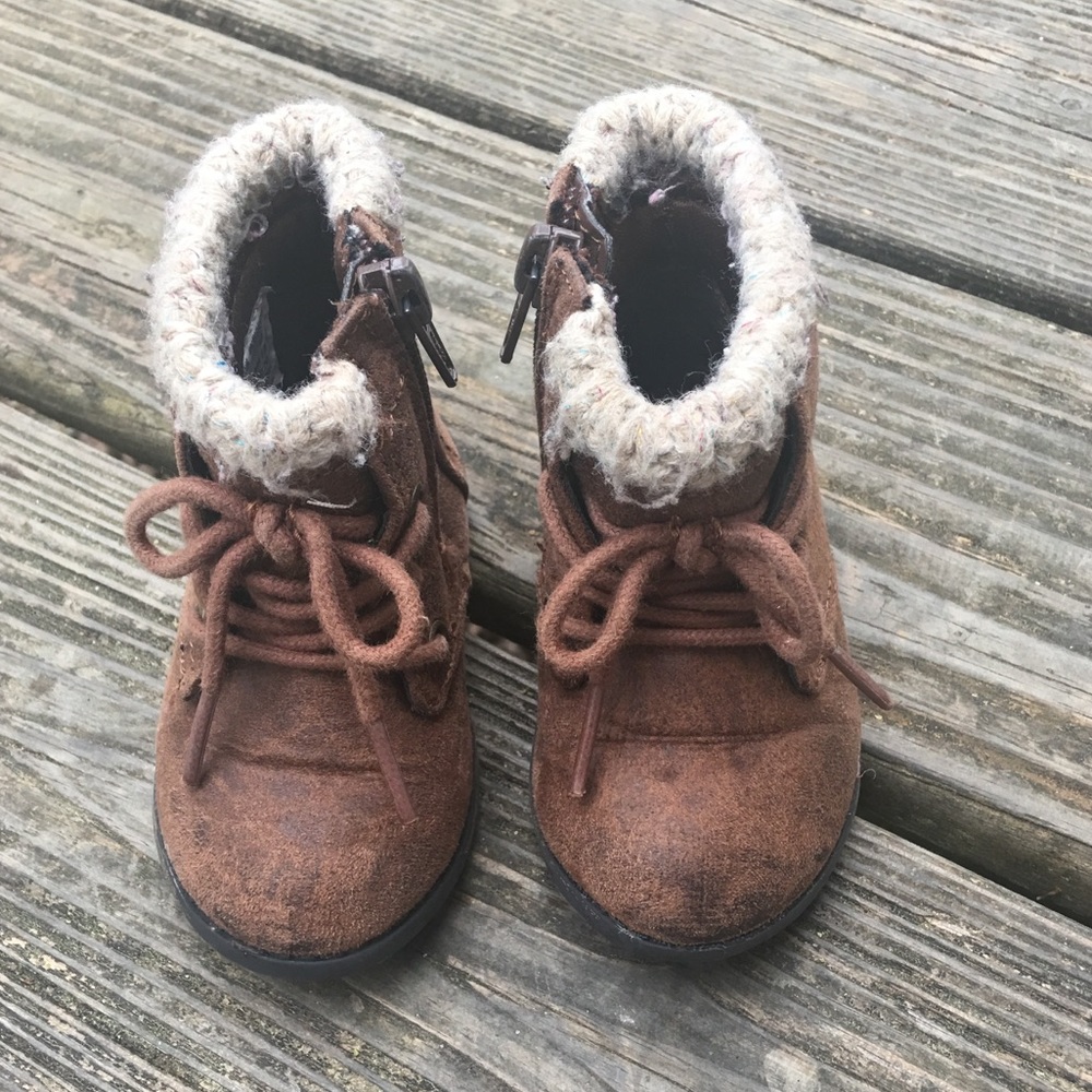 Super cute little girls boots